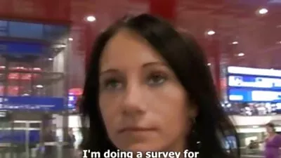 Tini, milf játszani egymással az ágyon csaladi szexvideo nagyon jól