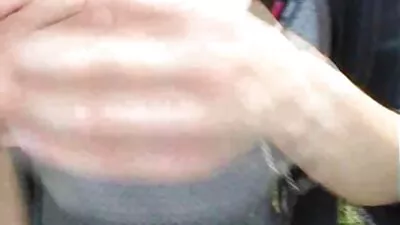 Dögös vörös milf, Aki szereti a faszt kap több tojást családi szex videók a testében
