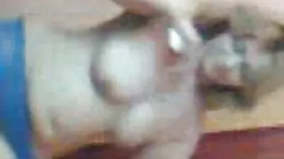 Az ember azt anya lánya fia szex akarja, hogy a lány elérni vad orgazmus perc