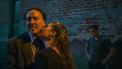 Szép anális szex a kocsiban Bögyös ribanc, családi sex videó meg az új srác