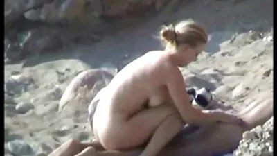 Manuel Ferrara azzal fenyeget, hogy feldühíti egy másik csaladi sex videok férfi feleségét, Riley Reidet