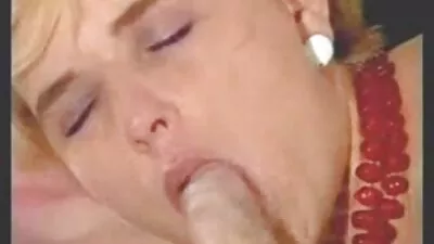 Két lány, akik csaladi sex videok szeretik a kakas szar egy hármasban