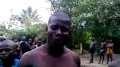 Baszik, lány fül szakaszon családi szex videók ingyen dugók különböző pozíciókban